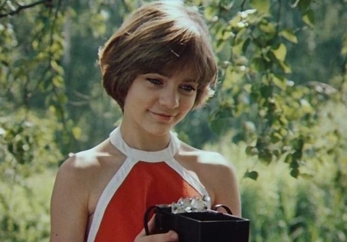 Фильм Гостья из будущего (5)