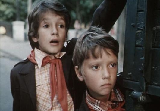 Фильм Приключения Петрова и Васечкина (2)